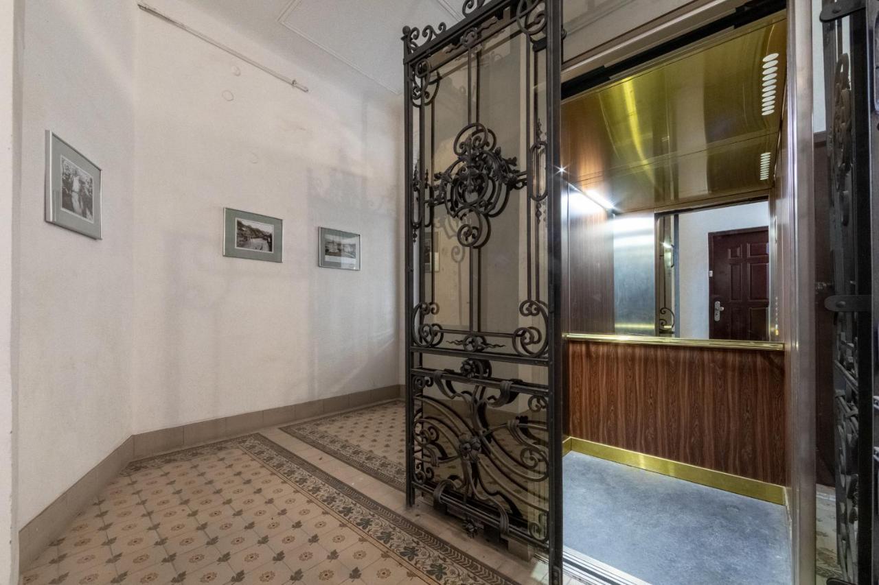 Luxury Apartment Diamond Karlovy Vary Esterno foto