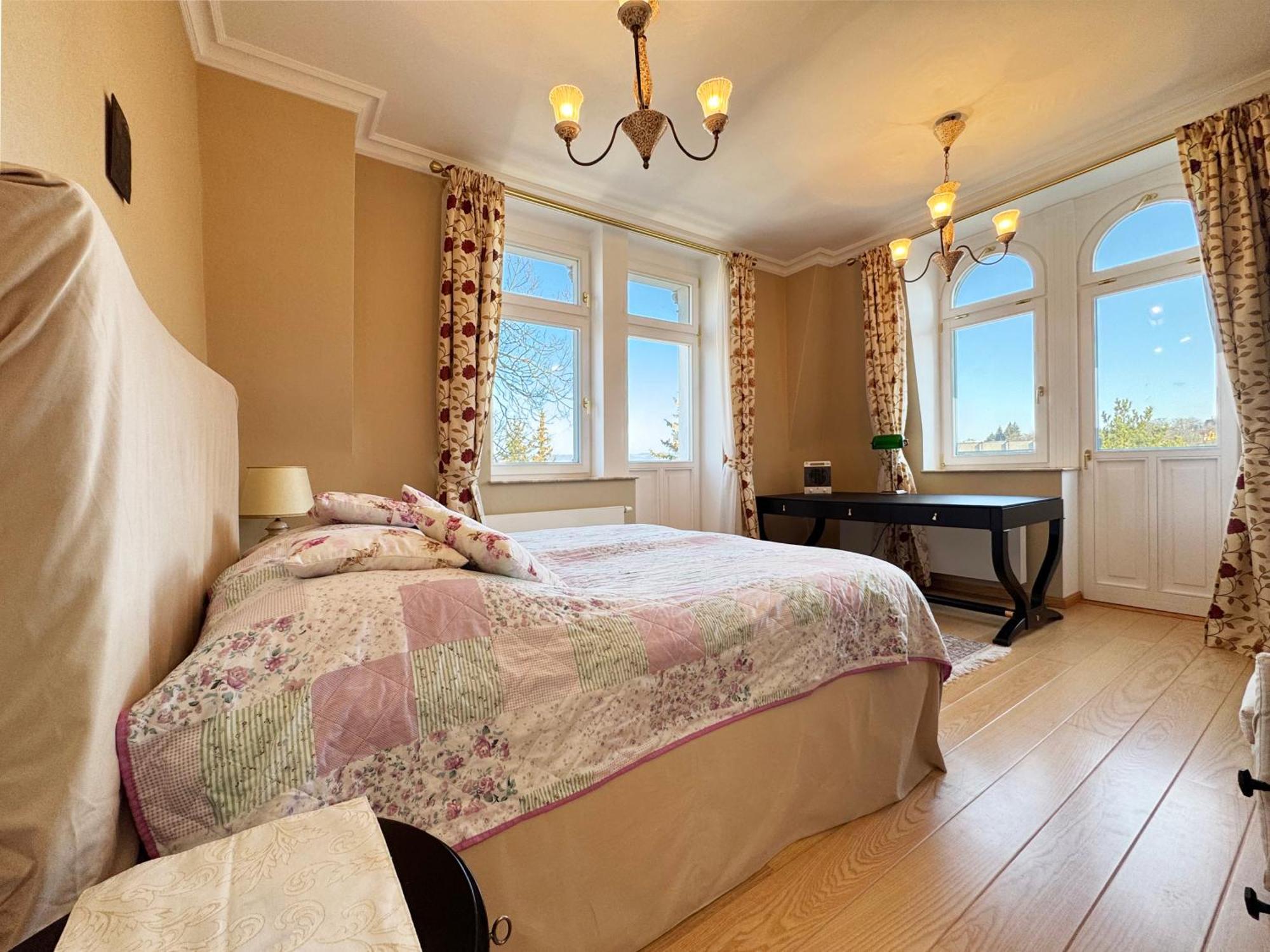 Luxury Apartment Diamond Karlovy Vary Esterno foto