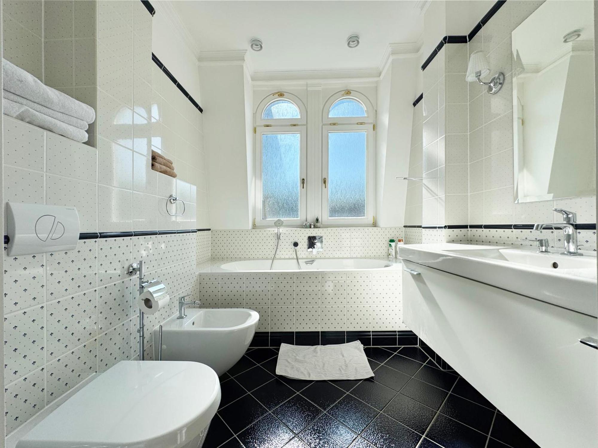 Luxury Apartment Diamond Karlovy Vary Esterno foto